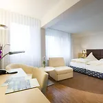 Luecke Hotel 4*