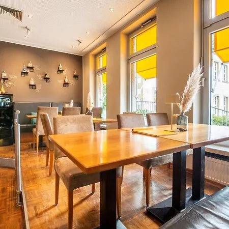 Hotel Hotel Luecke Rheine 4*