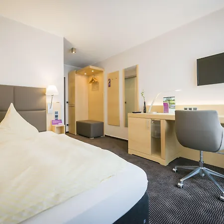 鲁克莱茵酒店 酒店