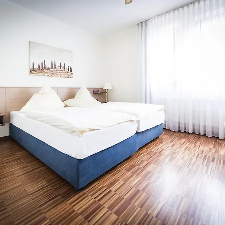 Luecke Hotel 4*