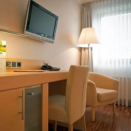 Luecke Szálloda 4*