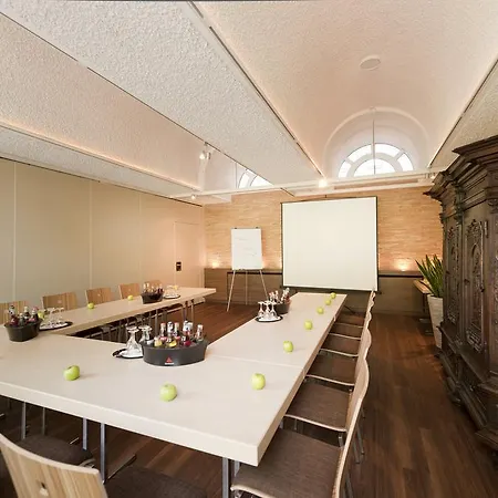 Hotel Luecke